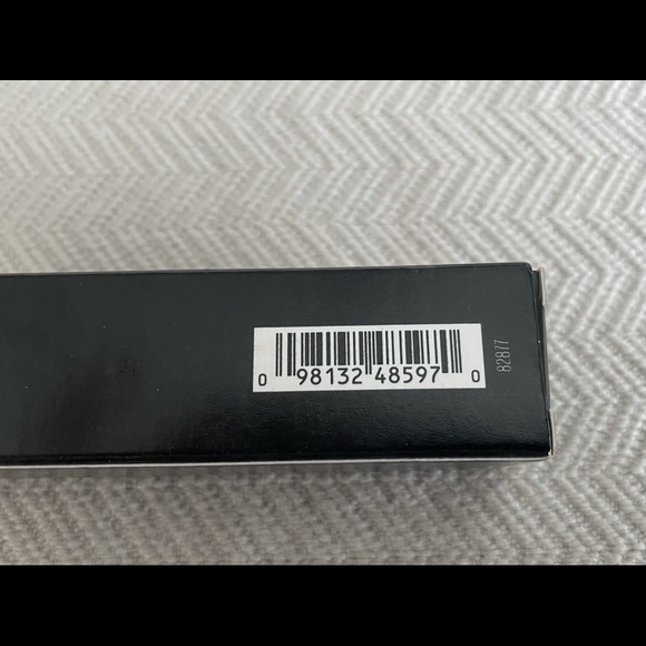 🎉Host Pick🎉 bareMinerals Statement Luxe-Shine Lipstick - Picture 3 of 5